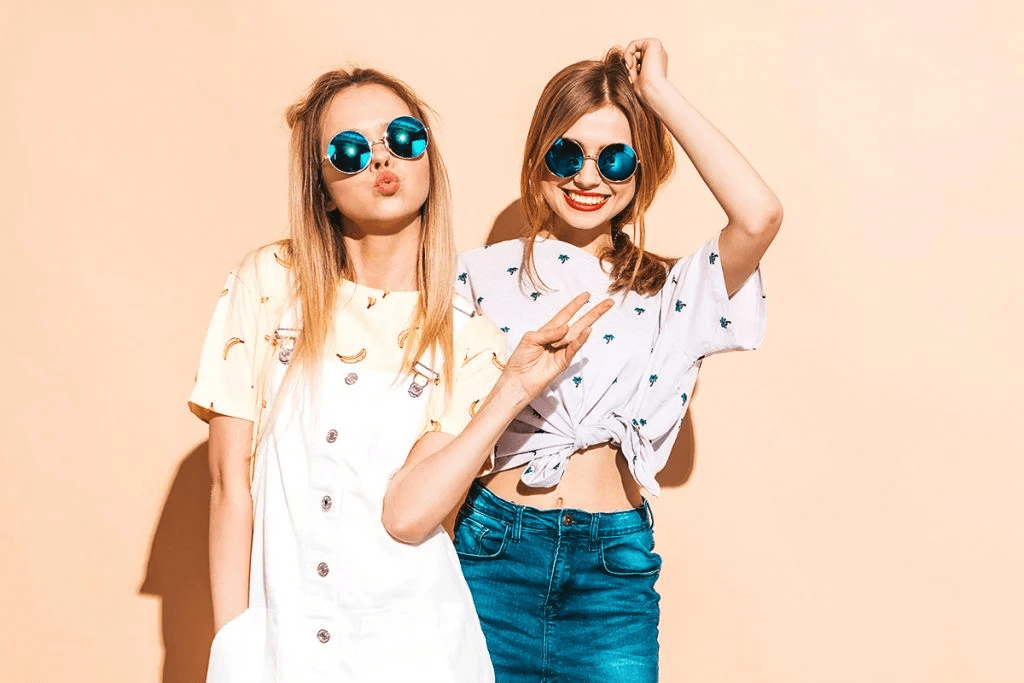 Business Casual: The Definitive Guide for Women To Be Stylish At Work 4 image 2